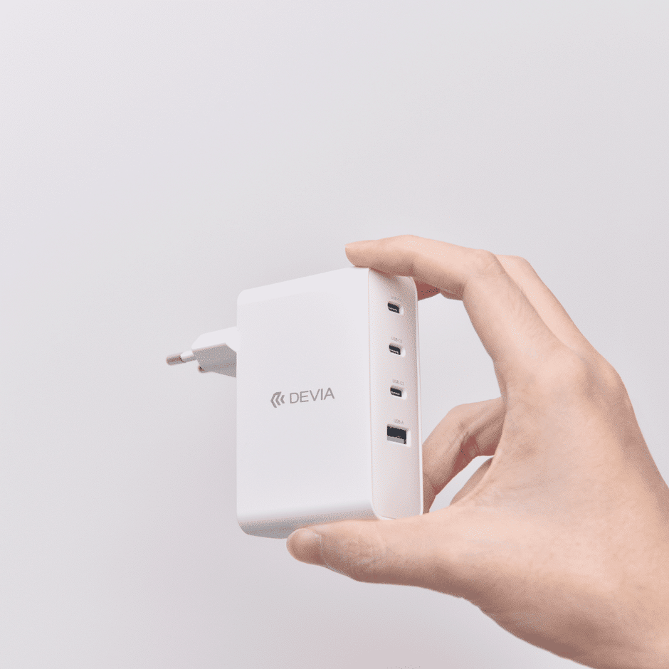 DEVIA Extreme Speed Series PD 100W  3C+A GaN Charger (EU)