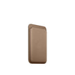 محفظة FineWoven لهاتف iPhone باللون الرمادي الداكن (Taupe) مع MagSafe