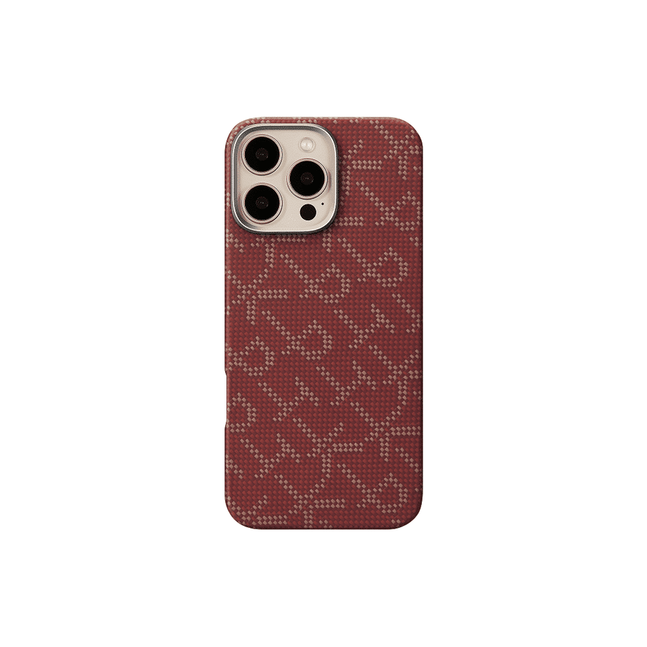 غطاء PITAKA المنسوج بنقشة المونوغرام (ذهبي/أحمر) لهاتف iPhone 16 Pro Max